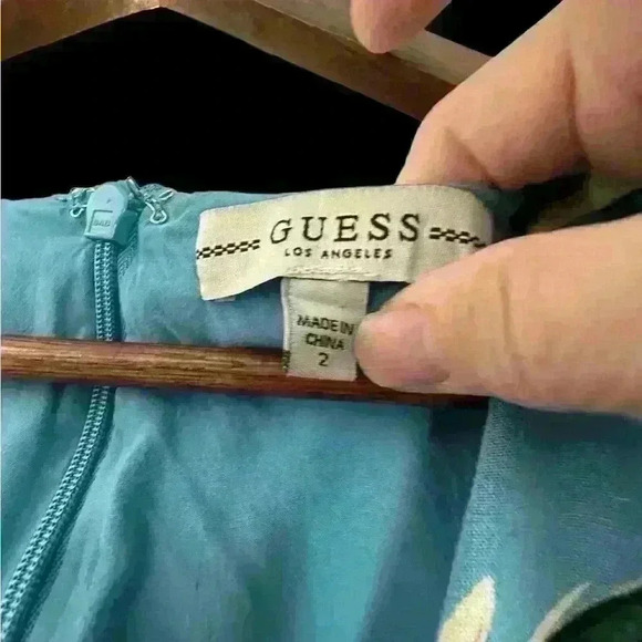 Guess Blue Blue Tropical Palm Print Beachy Sleeveless Jumpsuit Romper Size 2 - Picture 9 of 9